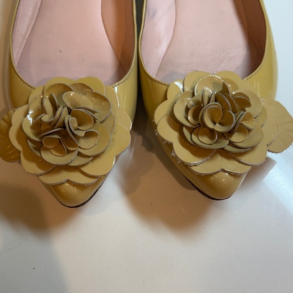 Kate Spade Mustard Floral Flats - Picture 3 of 11